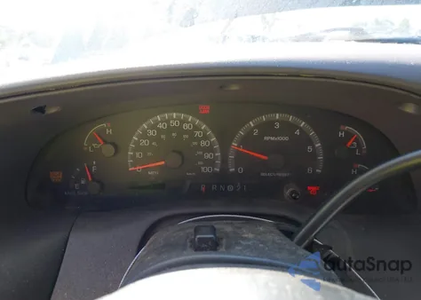 1999 Ford F-150 Lariat/Work Series/Xl/Xlt from USA, damaged, VIN 1FTRX18W4XNA50527